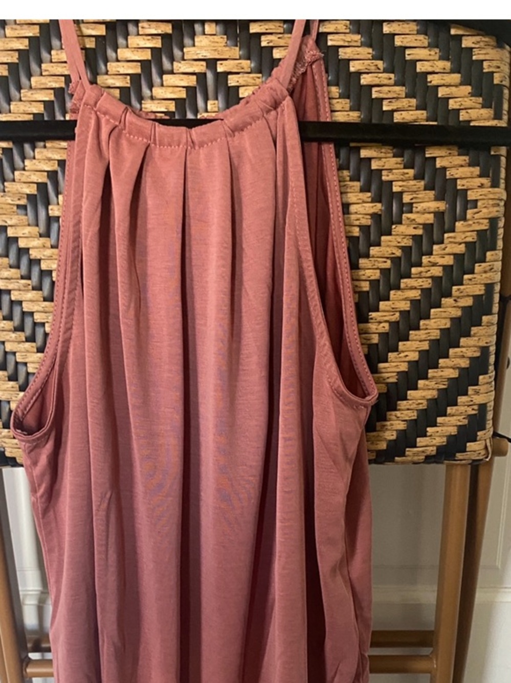 Green Envelope Dusty Rose Relaxed Tank Top